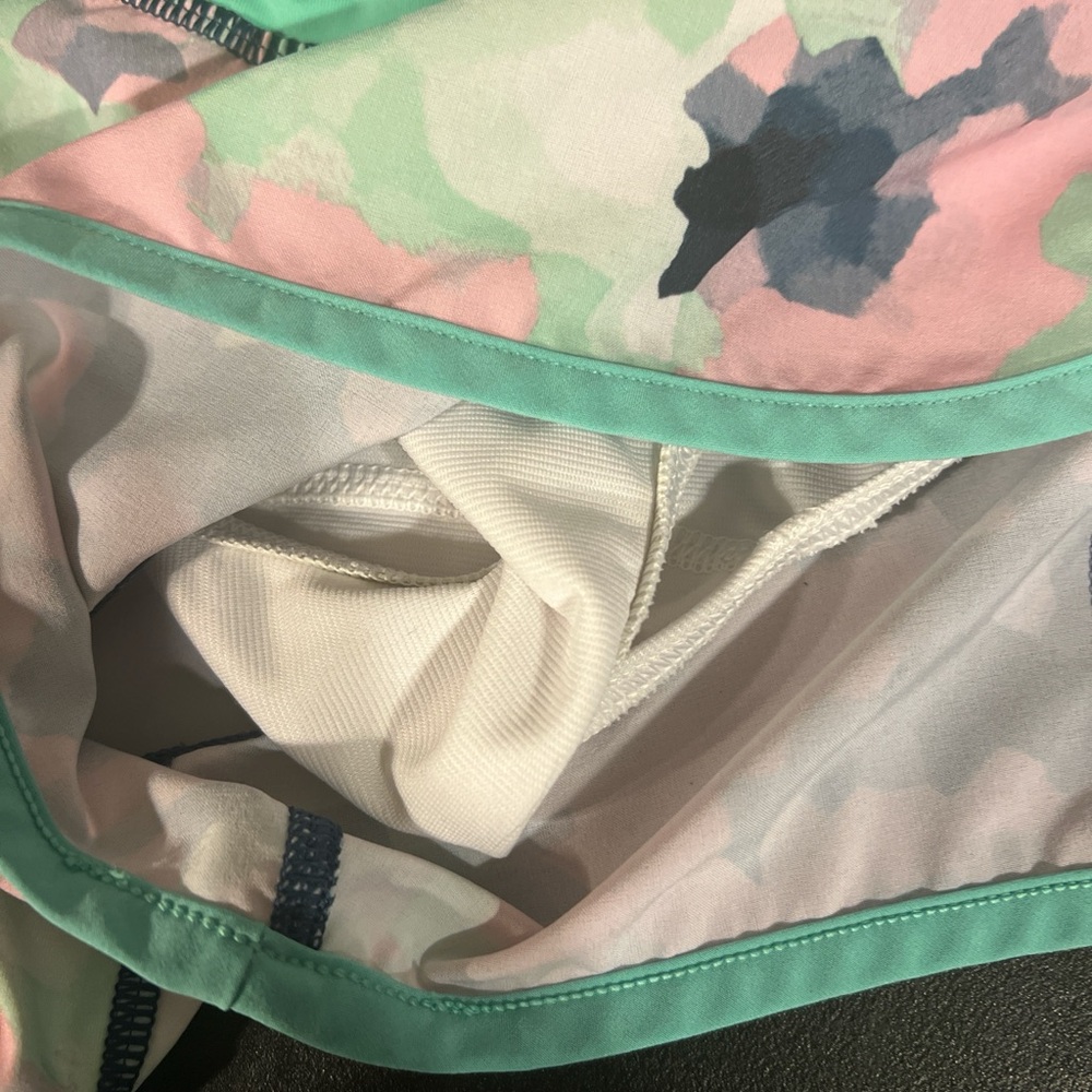 Lululemon Speed Short 4-way Stretch 2.5" Clouded Dreams Multi / Menthol 2 - Picture 3 of 5